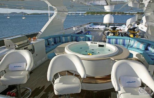 luxury yacht charter sundeck
